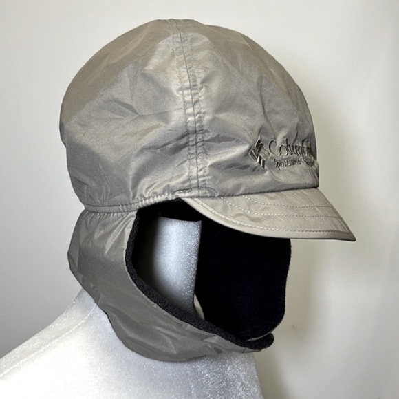 Columbia Fleece Lined Nylon Winter Hat With Ear Flaps Beige Size XL Unisex - Picture 5 of 14